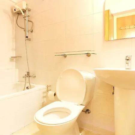 Panikos I Appartement