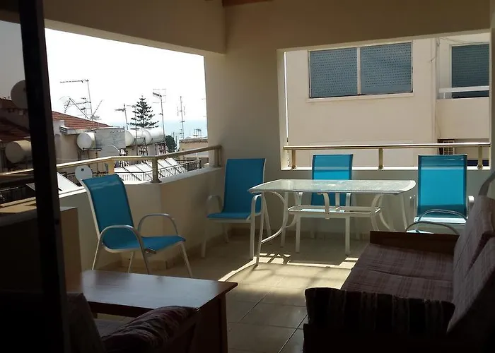 Panikos I Appartement
