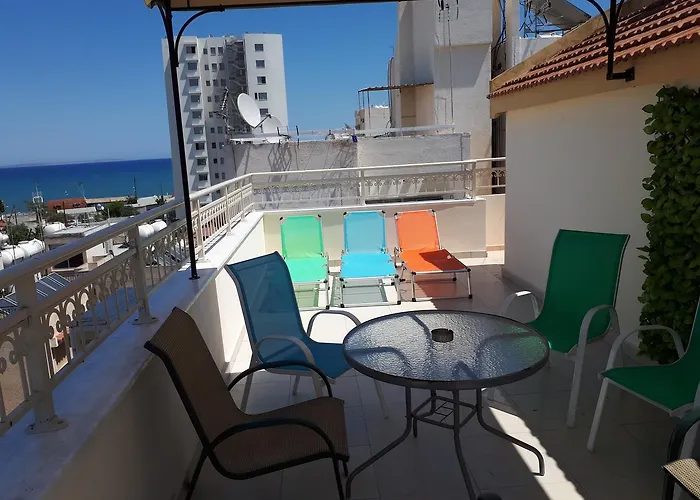 Апартаменты Panikos I Ларнака